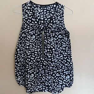 Apt. 9 Classic Sleeveless Top